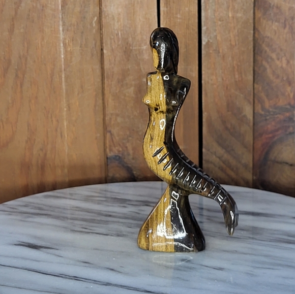 Elegant Wooden Mermaid Sculpture - Picture 11 of 11